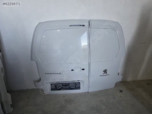 2018/2024 PEUGEOT PARTNER BEYAZ SAĞ SOL BAGAJ KAPAĞI ORJINAL