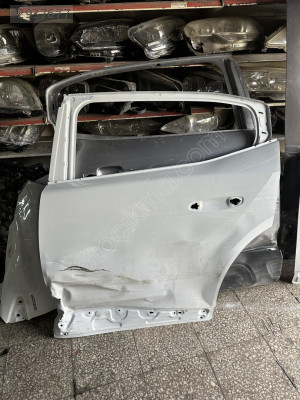 Peugeot 408 sağ arka kapı stop motor şanzıman