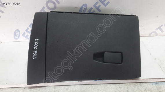 bmw 1 f40 2023 çıkma orjinal torpido kapağı (son fiyat)