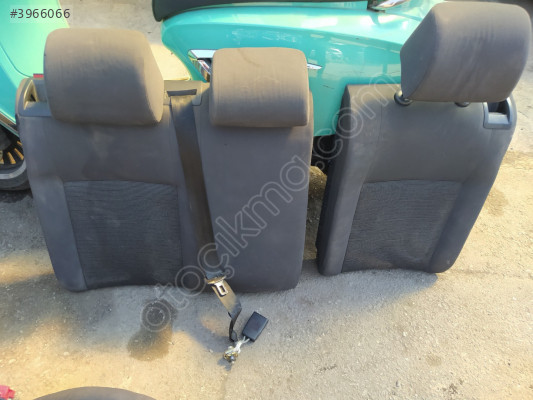 ÇIKMA VW GOLF 5 ARKA KOLTUK