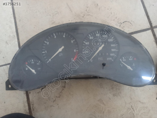 OPEL CORSA B KİLOMETRE SAATİ  81117906 90534403