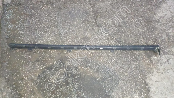 2000-2004 Volvo S40 / V50 sağ marşpiyel kaplaması