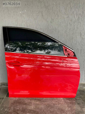 VOLKSWAGEN POLO SAĞ ÖN KAPI ORJINAL HATASIZ ÇIKMA