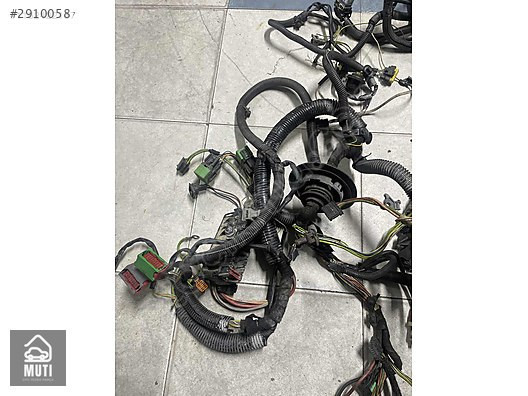 Peugeot 207 1.6hdi motor elektrik tesisatı 9636079380