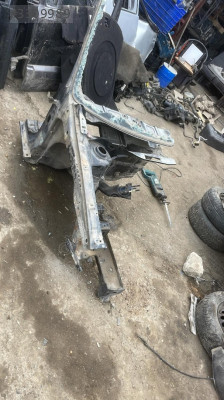 Volkswagen bora sağ ön şasi orijinal