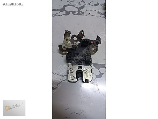 4H0827505 AUDİ A6 BAGAJ KİLİDİ SÖKME