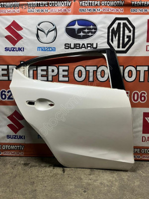 mazda 3 sağ arka kapı