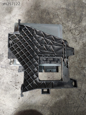 28689059 R Megan 4 Motor Beyni