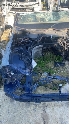 MERCEDES W210 SAĞ ÖN ŞASE ÇEYREK OTO FEDAİ