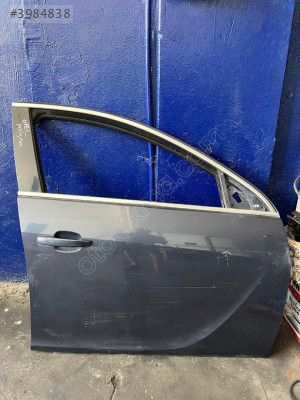 OPEL INSİGNİA SAĞ ÖN KAPI