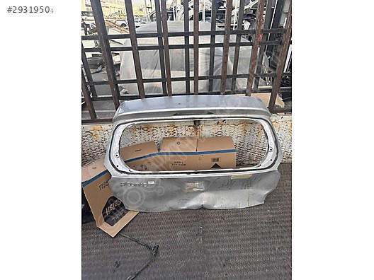Kia picanto bagaj kapağı