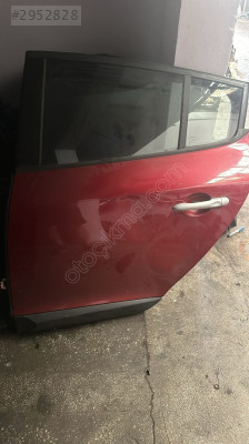 Renault Megane 3 Sol Arka Kapı Dolu