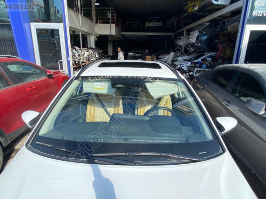 HYUNDAİ BAYON ÖN CAM