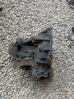 Renault Clio 5 şanzuman 1.0 motor sce