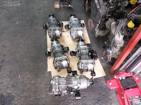DACIA DUSTER 4X4 ARKA  DEFRANSİEL 383002A01A