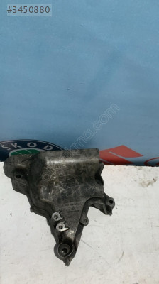 04E199275F audi a3 golf7 leon motor kulağı