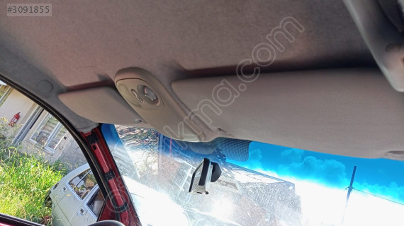 Renault Clio 2 güneşlik siperlik çıkma