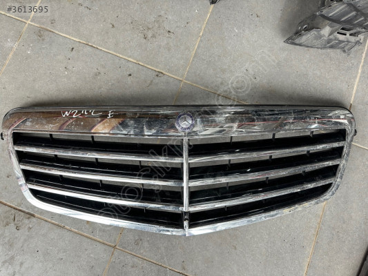 MERCEDES E SERİSİ W212 ÇIKMA ORJİNAL ÖN PANJUR BDÇ