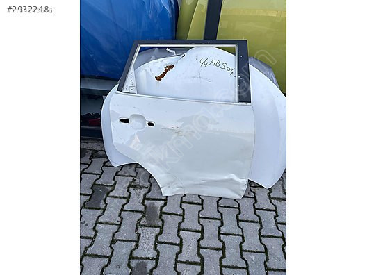 Kia sportage sağ arka kapı