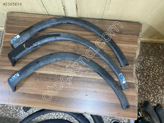 OPEL CORSA B SAĞ ÖN ÇAMURLUK ÇITASI - SAĞ ÖN DODİK 96-01