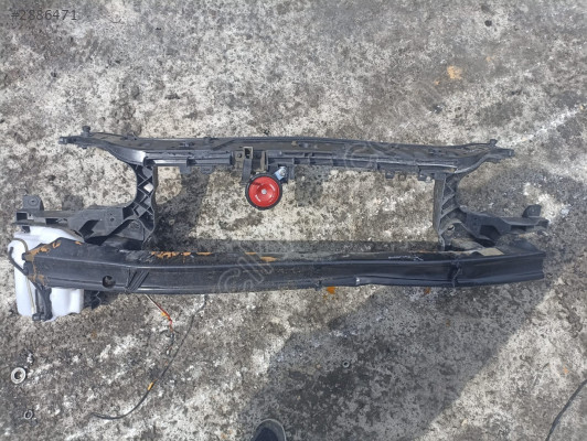 RENAULT MEGANE 2 ÖN TAMPON DEMİRİ