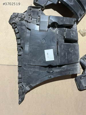 BMW G30 SAĞ ARKA TAMPON BRAKETİ ORJİNAL ÇIKMA PARÇA
