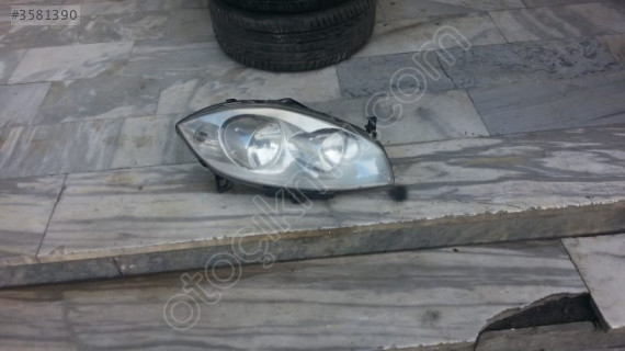 Fiat Linea sağ far çıkma orijinal