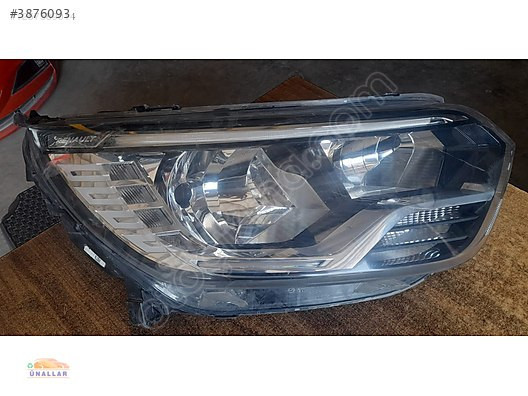 Renault Express Sol Ön Far - Ünallar Oto Çıkma Yedek Parça