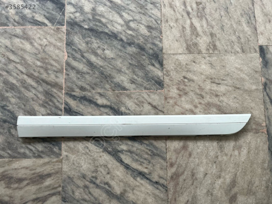 PASSAT B8 SOL ARKA KAPI ÇITASI ORJİNAL
