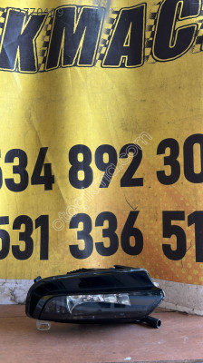 AUDİ A3 HATCHBACK 2013-2016 SAĞ SİS FAR 8V0941700C