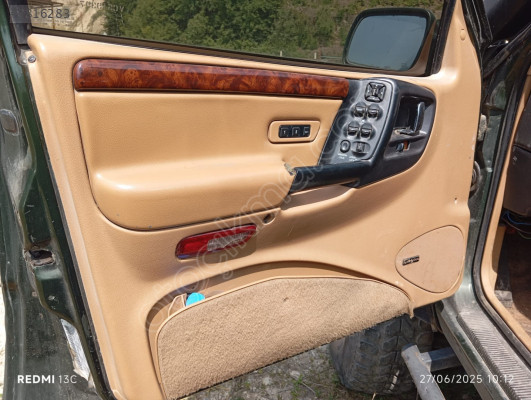 Grand Cherokee sol ön kapı döşemesi