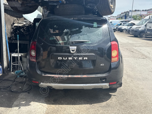 Dacıa duster 2011 model arka tampon