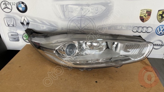 Orjinal Çıkma Sağ Far - Ford Fiesta Modeli İçin