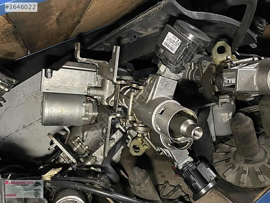 RENAULT KANGO 3 DİREKSİYON KÜTÜĞÜ ELEKTİRİKLİ ORİJİNAL...
