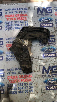 VOLVO XC40 SOL TAMPON BRAKETİ ORJ ÇIKMA