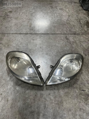 Trafic 2 sağ sol far