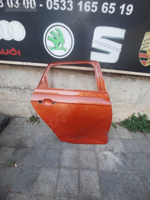 volkswagen taigo sağ arka kapı 2018-2022