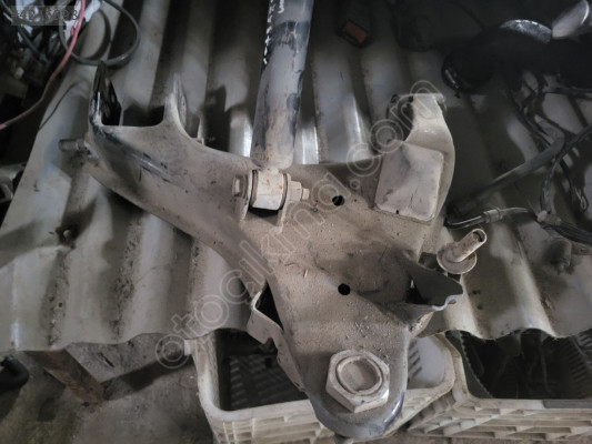 Nissan skystar sol ön alt bessik