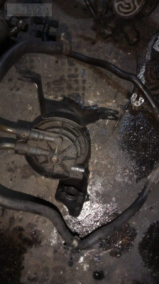 Mitsubishi karizma 1.9 mazot filtre kütük yedek parça
