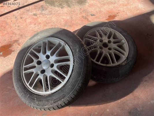 Ford Focus 1 chia jant lastik