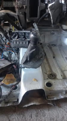 2001 Volkswagen Polo Çıkma Vites Topuzu Satışı