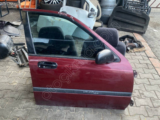 HONDA EURO CIVIC SAĞ ÖN KAPI