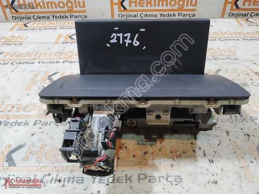 AUDİ A3 TEYP RADIO CD ÇALAR MULTİMEDYA 8V0 857 273 M 8V0 919