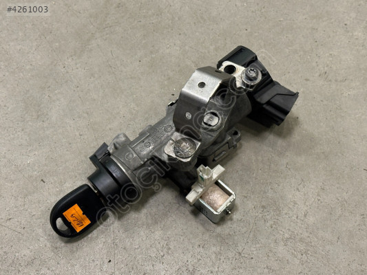 WW SEAT SKODA KONTAK SOKETİ YUVASI KOMPLE 6R0905851