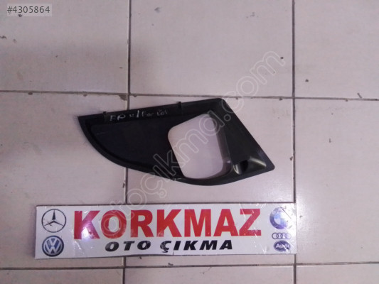 BMW 5 SERİSİ F10 SOL FAR ÜST BRAKETI