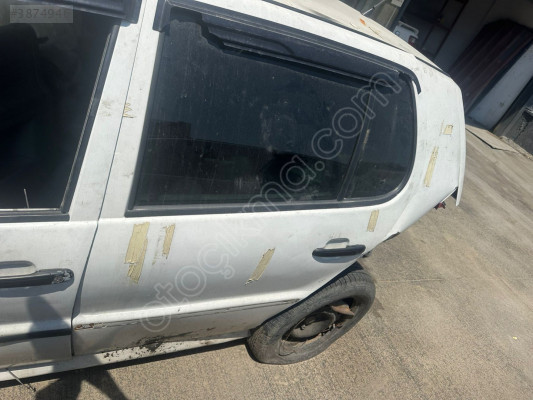 VOLKSWAGEN POLO HB 97-03 SOL ARKA KAPI