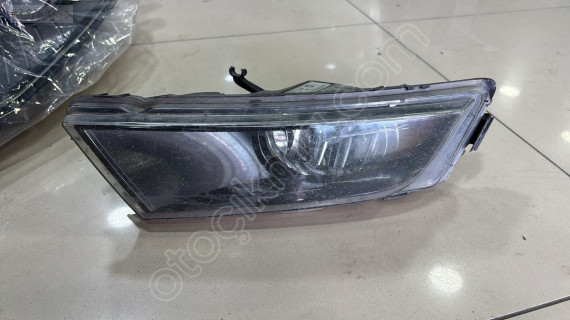 SKODA OCTAVİA 2013-2016 SOL SİS FARI
