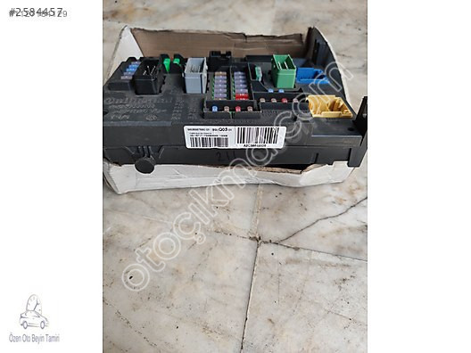 Peugeot 308 C4 BSI Beyni Sigorta Kutusu 9806687880 BSI-Q03