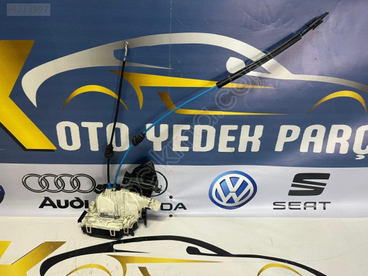 MERCEDES C220-C200-C180 W204 SAĞ ARKA KAPI KİLİDİ