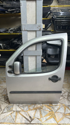 FİAT DOBLO 1-2 ÇIKMA SOL ÖN KAPI ORJİNAL HATASIZ DOLU 2000-2011